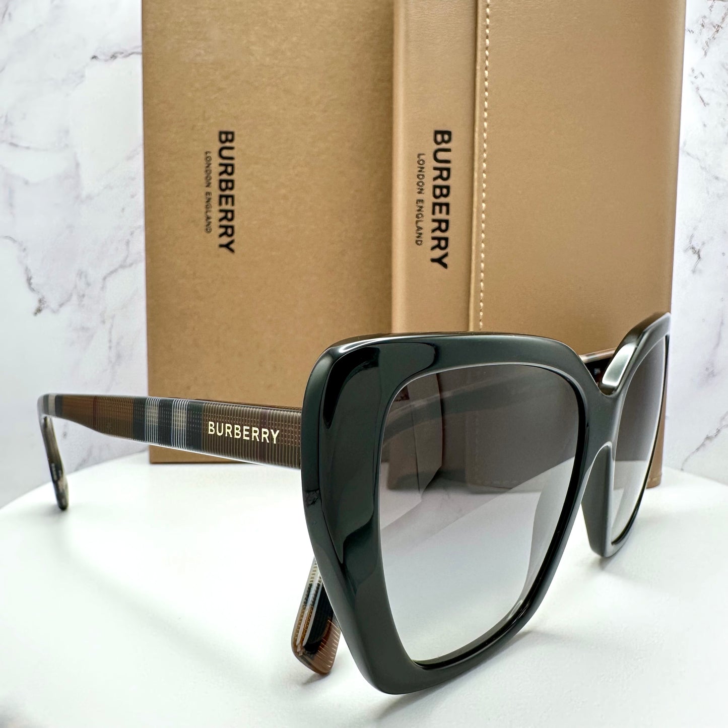 Burberry Sunglasses BE4366