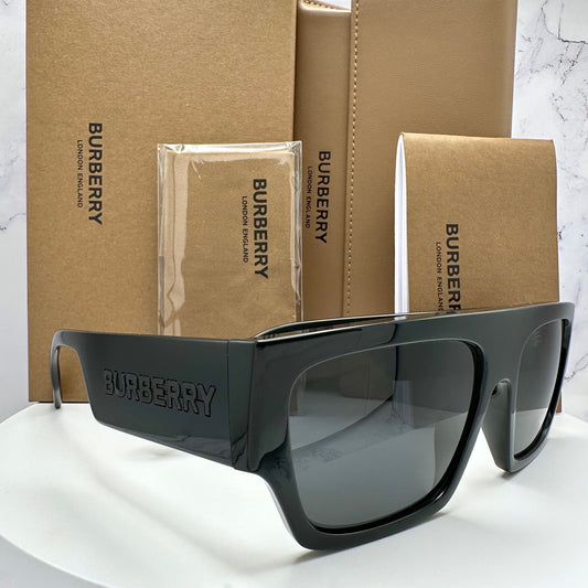 Burberry Sunglasses BE4397U