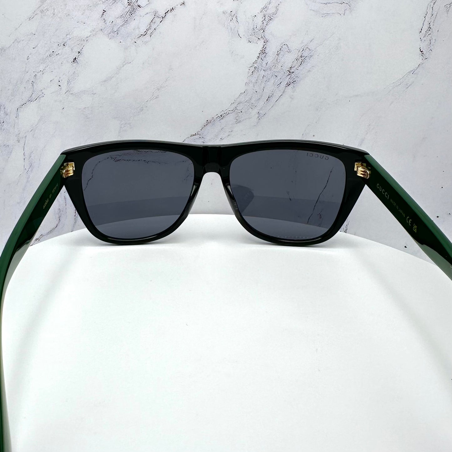 Gucci GG0926S Sunglasses Black Acetate Red & Green Web Arms Gold GUCCI Logo