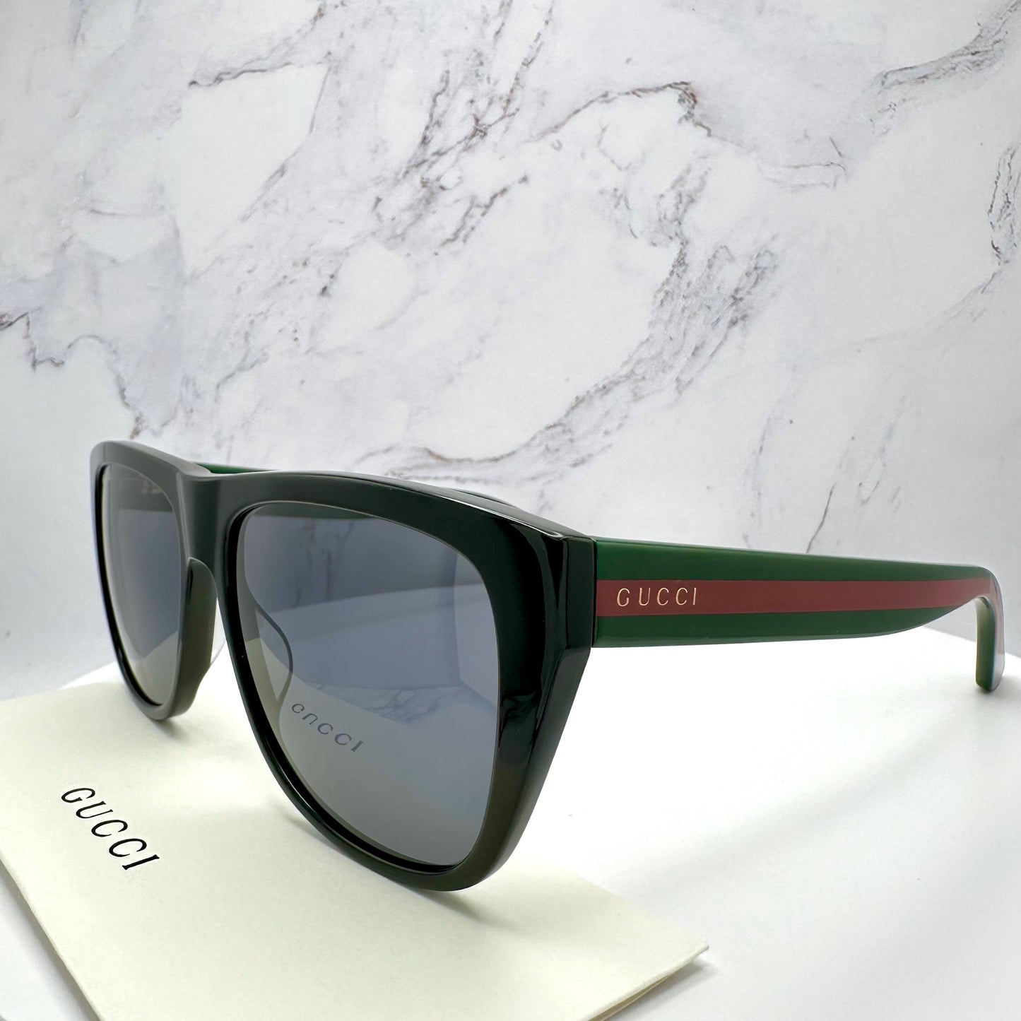 Gucci GG0926S Sunglasses Black Acetate Red & Green Web Arms Gold GUCCI Logo