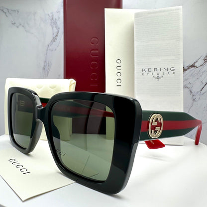 GUCCI GG1861S 005 black polarized square sunglasses with red and green striped arms side view