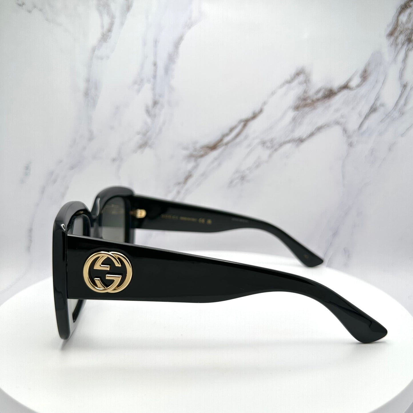 GG0141SN 001 Gucci Sunglasses Black Gold GG Logo 