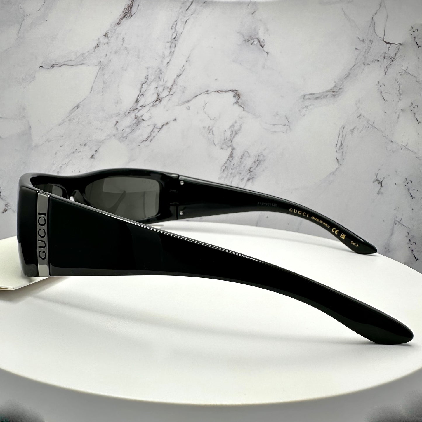 Gucci Sunglasses Black Wrap GG1492S