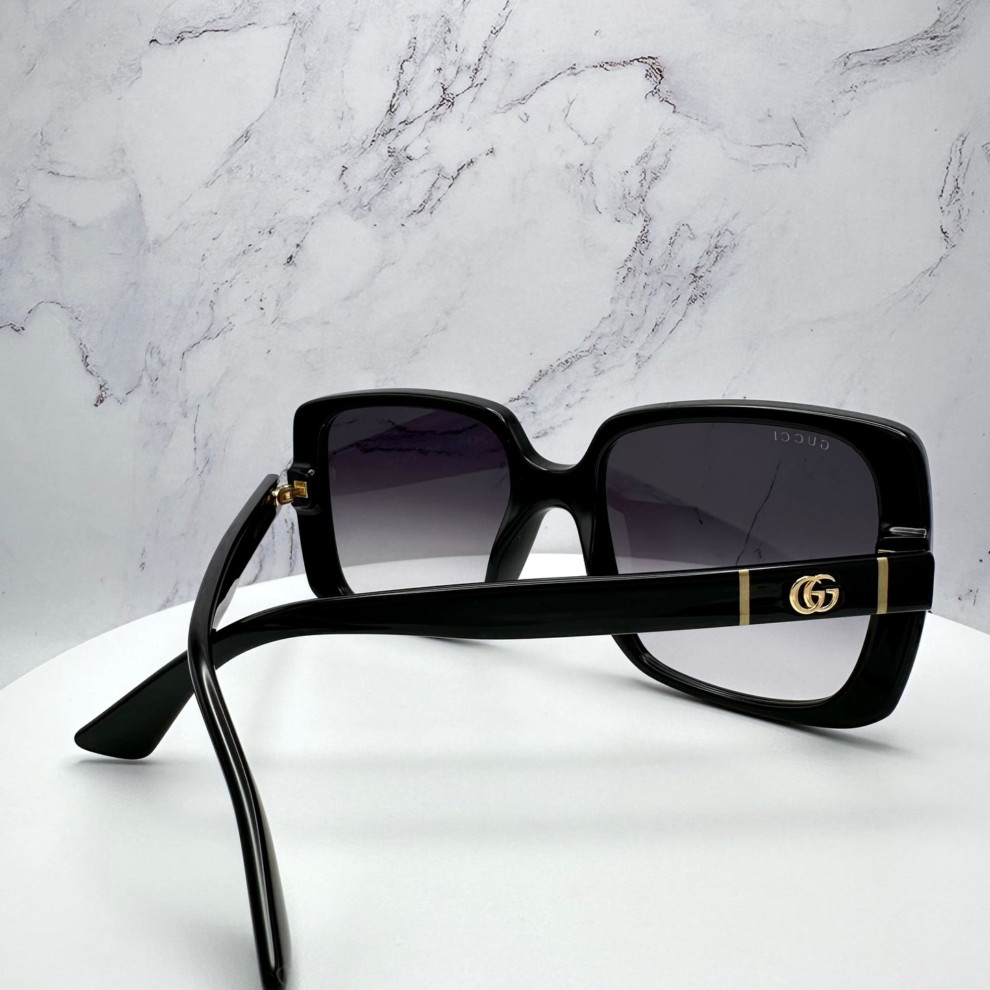 Gucci Sunglasses Black Gold Square GG Logo GG0632S 001