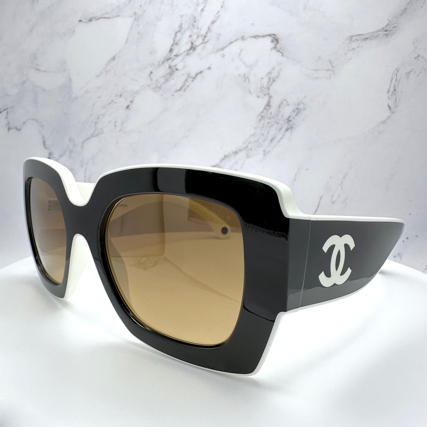 Chanel Sunglasses 6059 1656/m2