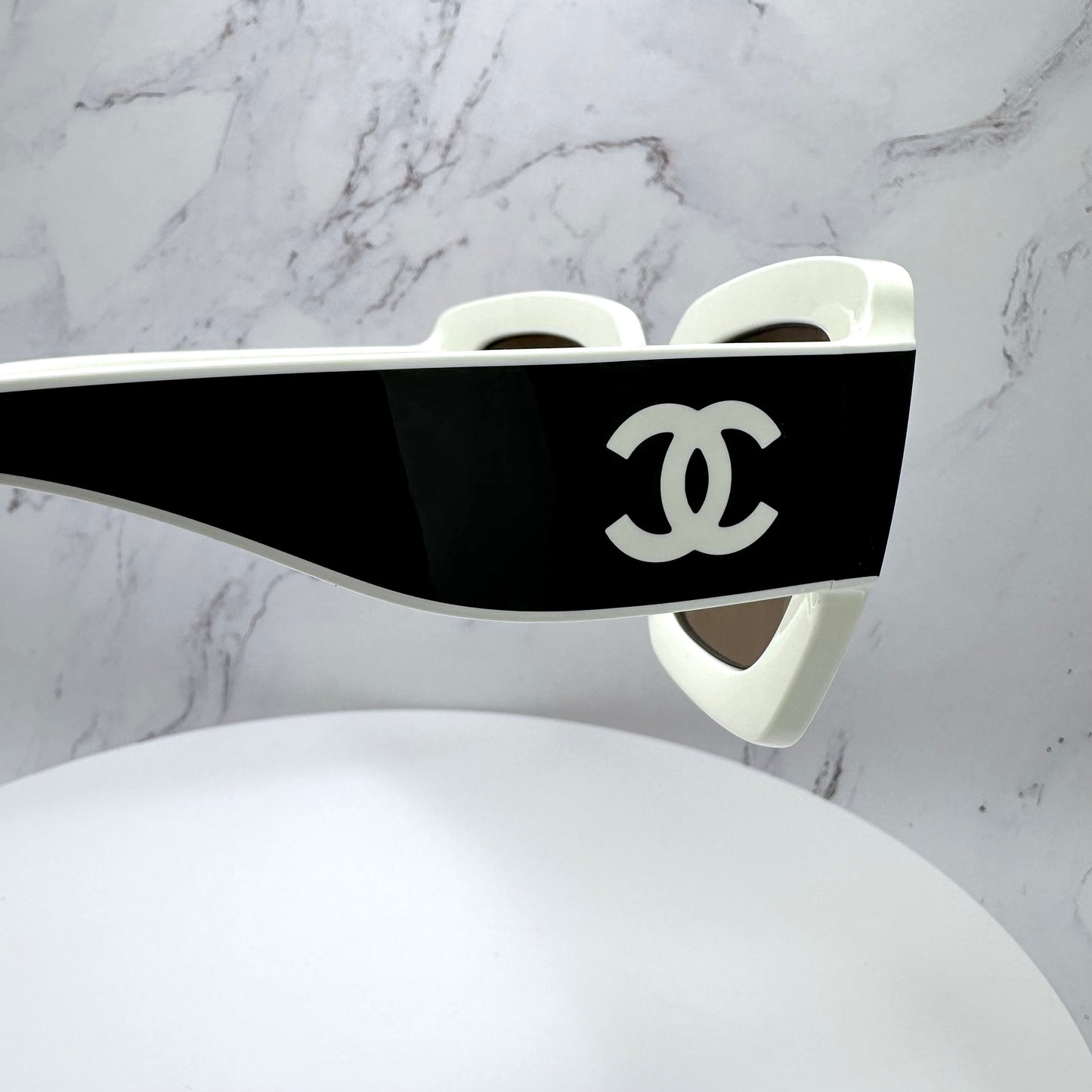 Chanel Sunglasses Black White CC Logo 52mm Polarized