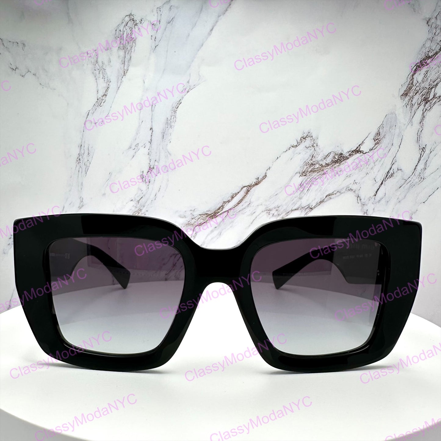 MUB05S 16K90A MIU MIU Sunglasses front view 