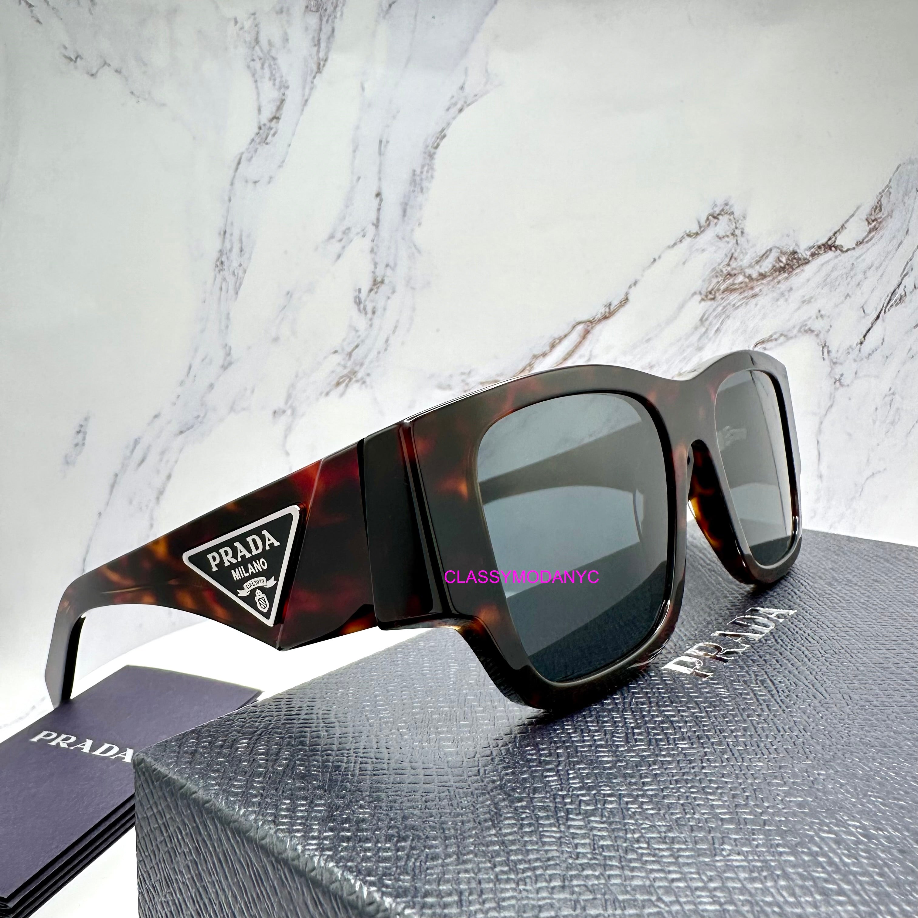 PR_10ZS_17N70B_Prada_Sunglasse