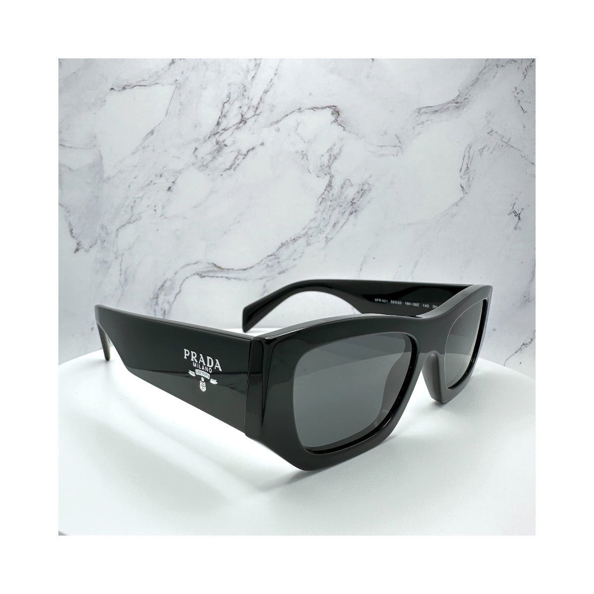 PR A01S 16K08Z Prada sunglasses 