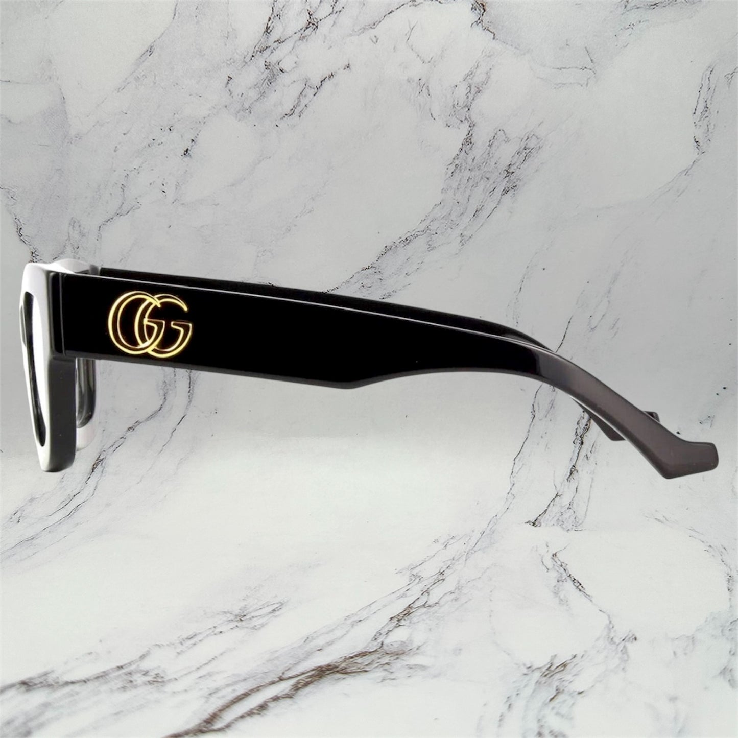 Gucci Eyeglasses Black Gold GG Logo Rx-able GG1548O 001