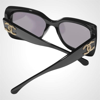 CHANEL CH5555 C622/T8 black square oversized women's sunglasses with gold chain logo