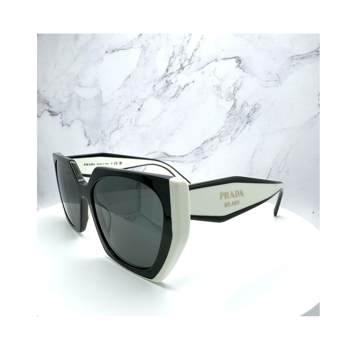 SPR15W 09Q5S0 Prada sunglasses 